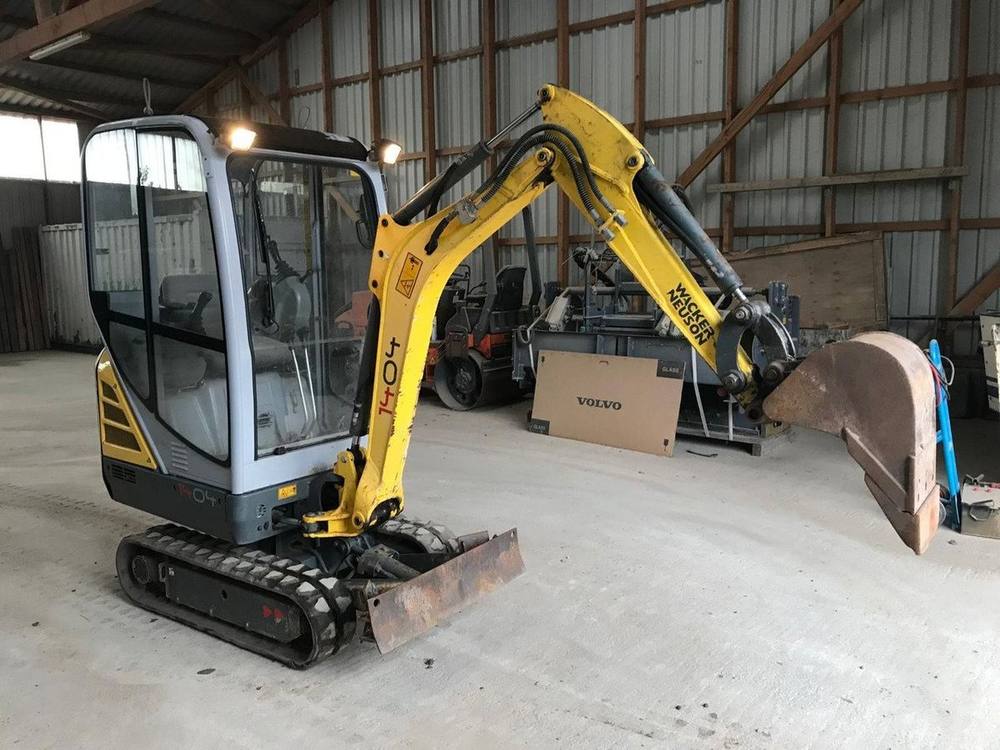 Wacker Neuson 1404 avec 3 godets vue 5