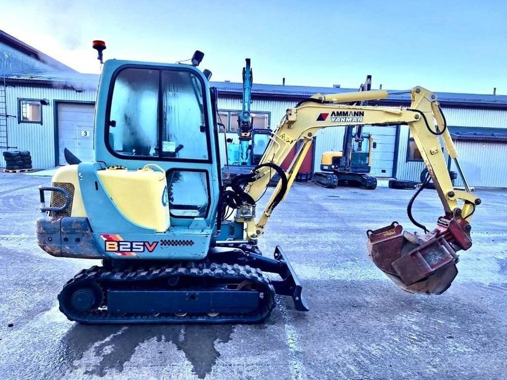 Yanmar B25V + 3 godets vue 6