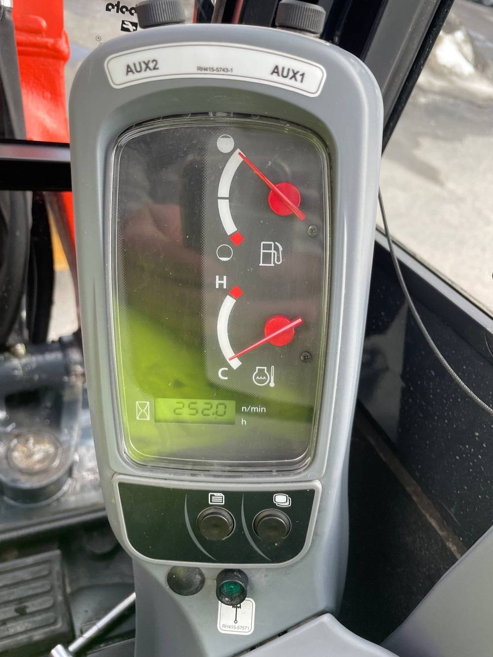 Kubota U27-4 - 3 godets vue 6