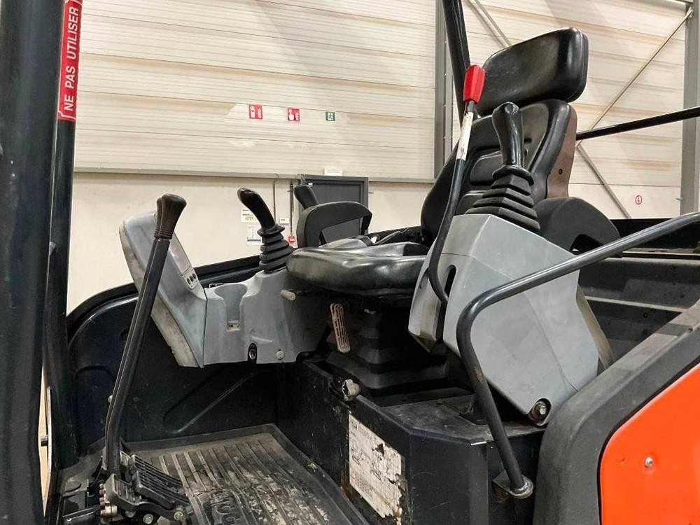Kubota KX 027-4 + Accessoires vue 2