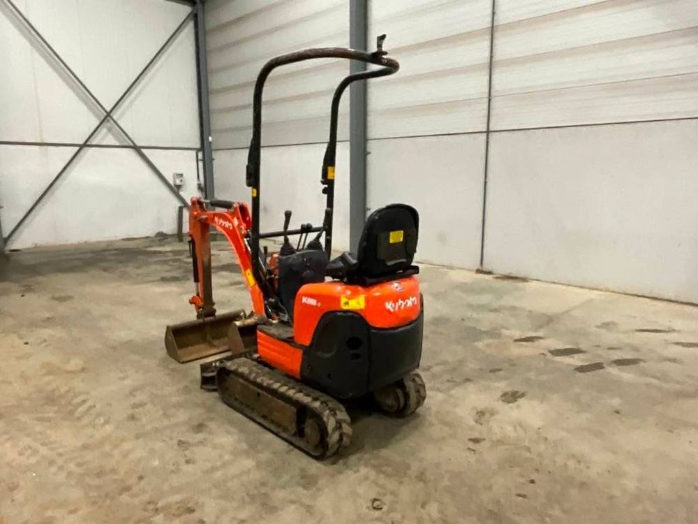 Kubota K008-3 avec Accessoires vue 6