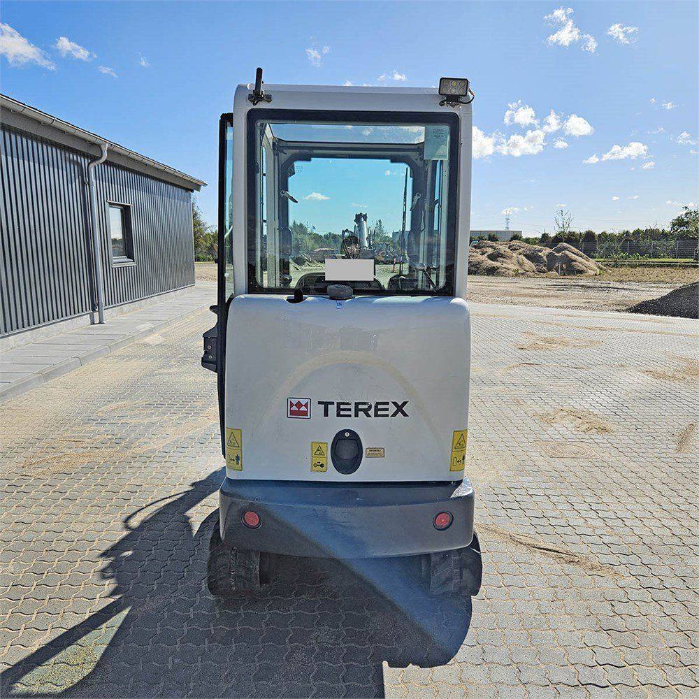 Terex TC20 avec 3 godets vue 5